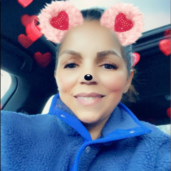 Meet your Posher, Miriam - Picture 2 of 4